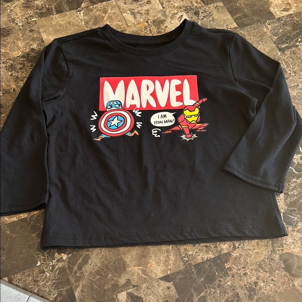 🆕 NWOT Marvel Kids Black Long Sleeve Shirt size 5T